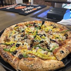 Parlour - New Albany - Deluxe Pizza