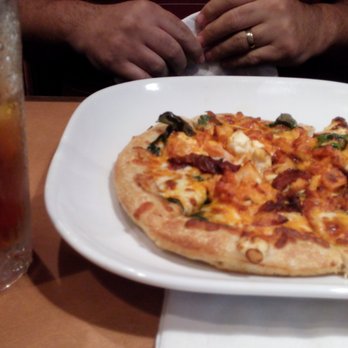 Boston Pizza - Tuscan pizza - Italian Near Me - London, Ontario