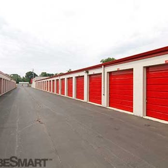 CubeSmart Self Storage - Self Storage Near Me - Warrenville, Illinois CubeSmart Self Storage - Self Storage Near Me - Warrenville, Illinois