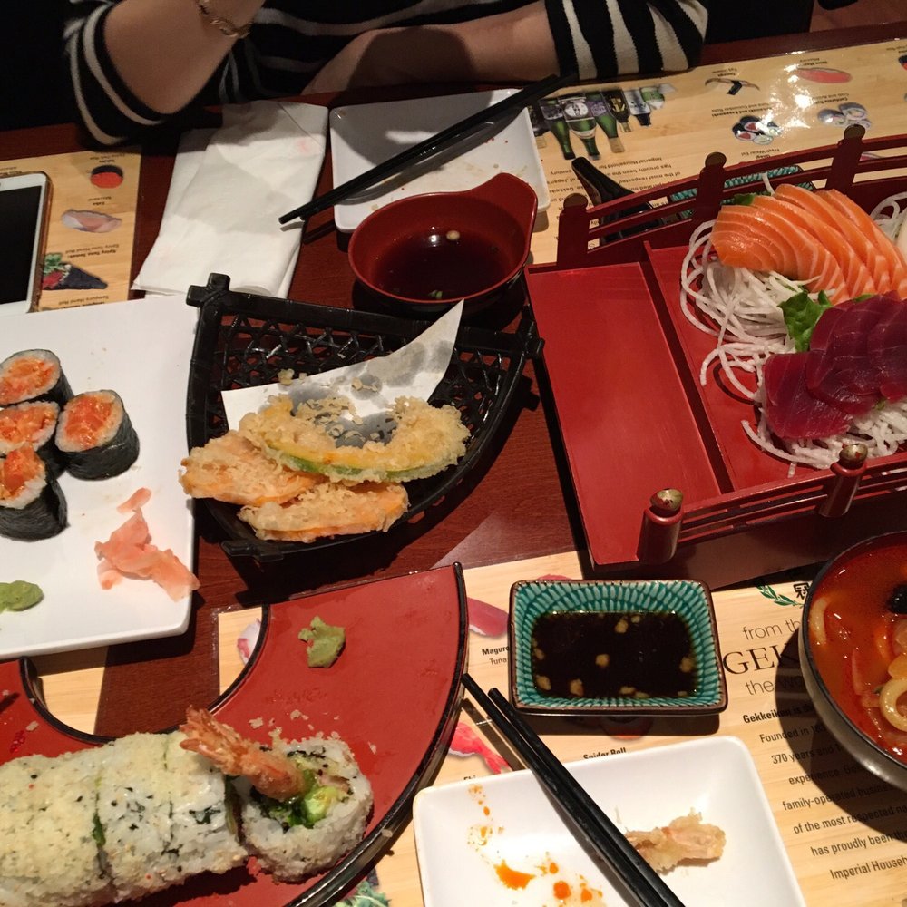 Hinote Sushi Restaurant - Japanese Near Me - Mississauga, Ontario