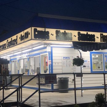 Hibbard's Custard & Drive In - Fast Food Near Me - Lewiston, New York