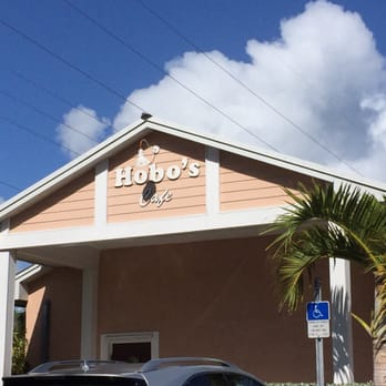 Hobo's Cafe - Hobo's great food! Must try the conch fritters. - New American Near Me - Key Largo, Florida