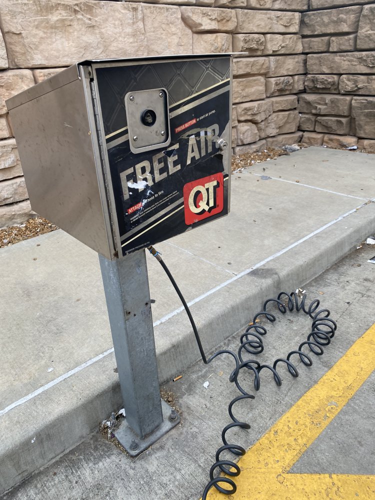QUIKTRIP Updated August 2024 20 Photos & 19 Reviews 9099 Natural