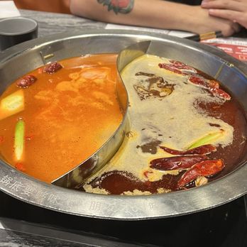 Liuyishou Hotpot - Soup bases - Hot Pot Near Me - Richmond Hill, Ontario Liuyishou Hotpot - Soup bases - Hot Pot Near Me - Richmond Hill, Ontario