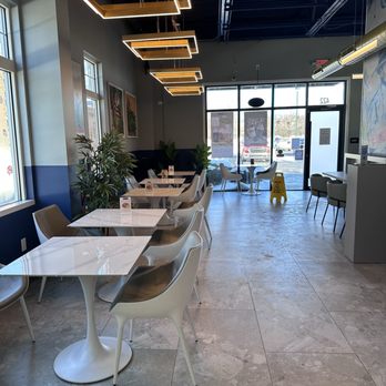 Qargo Coffee - Coffee & Tea Near Me - Westerville, Ohio