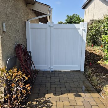 Irvine Fence - New front gate - Fences & Gates Near Me - Wilmington, California Irvine Fence - New front gate - Fences & Gates Near Me - Wilmington, California