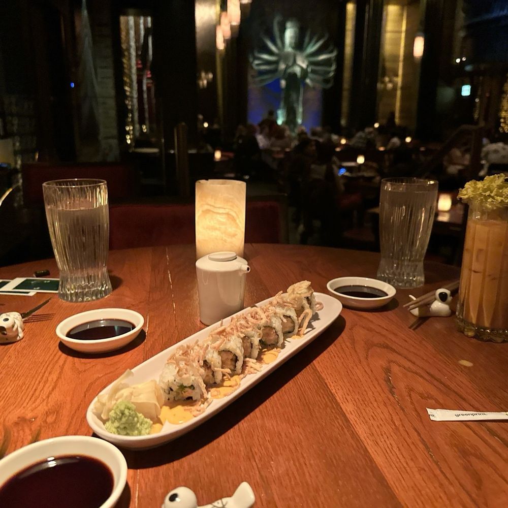 TAO Chicago Restaurant - Pan Asian Near Me - Chicago, Illinois