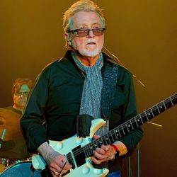 Muckleshoot Casino Resort - Blue Oyster Cult