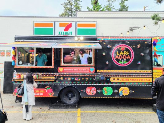Lari Adda Food Truck by null