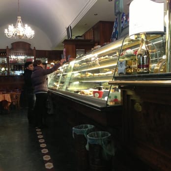 Gran Caffe Santos - Interno - Cafes Near Me - Naples, NA