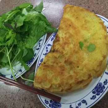 Van's Restaurant - Banh XEO sooo tasty! With shrimp and pork! - Vietnamese Near Me - Garden Grove, California