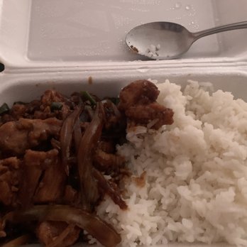 Hakka 77 - Chilli Chicken Lunch Special - Hakka Near Me - Richmond Hill, Ontario Hakka 77 - Chilli Chicken Lunch Special - Hakka Near Me - Richmond Hill, Ontario