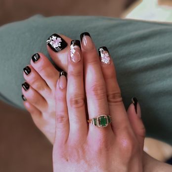 Dazzle Nails & Spa - Nail Salons Near Me - Houston, Texas Dazzle Nails & Spa - Nail Salons Near Me - Houston, Texas