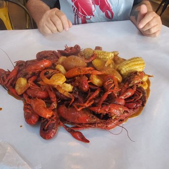 Corn N' Crab - Combo #1 2LBS Crawfish 1 LB Peeled shrimp - Cajun/Creole Near Me - Canoga Park, California Corn N' Crab - Combo #1 2LBS Crawfish 1 LB Peeled shrimp - Cajun/Creole Near Me - Canoga Park, California