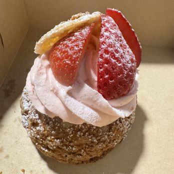 Le Le Choux - Bakeries Near Me - Daly City, California Le Le Choux - Bakeries Near Me - Daly City, California