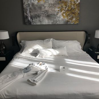 The Westin Palace, Madrid - Big comfy bed (and bathrobe!) - Hotels Near Me - Madrid, M The Westin Palace, Madrid - Big comfy bed (and bathrobe!) - Hotels Near Me - Madrid, M