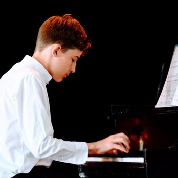 Leon Rosen Piano Lessons - Joey perfects both classical and jazz, celebrating completion of level 4 abrsm exam with a performance of both styles - Musical Instruments & Teachers Near Me - San Mateo, California Leon Rosen Piano Lessons - Joey perfects both classical and jazz, celebrating completion of level 4 abrsm exam with a performance of both styles - Musical Instruments & Teachers Near Me - San Mateo, California