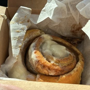 Pop's Bun Shop - Cinnamon bun - Bakeries Near Me - Philadelphia, Pennsylvania Pop's Bun Shop - Cinnamon bun - Bakeries Near Me - Philadelphia, Pennsylvania