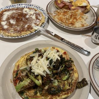 HashTAG - Central Park - Breakfast & Brunch Near Me - Denver, Colorado