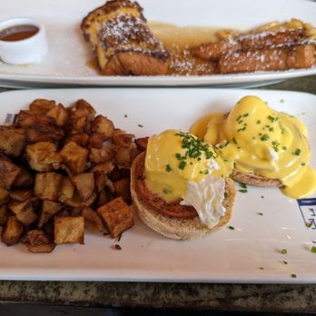 Fig Tree Cafe - Classic Benedict - Breakfast & Brunch Near Me - San Diego, California
