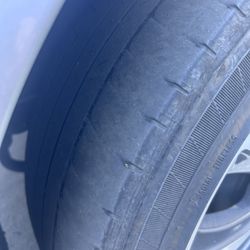 Hertz Rent A Car - Nearly bald tire on Hertz rental