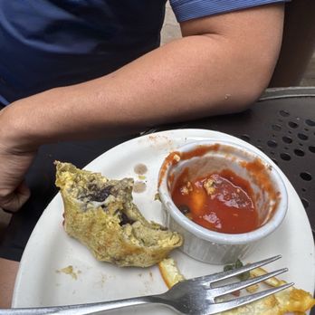 Urth Caffé-Pasadena - It is the breakfast burrito - Cafes Near Me - Pasadena, California