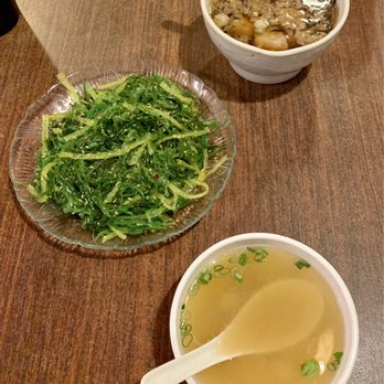 Kissho Sushi - two bowls of soup and a bowl of broccoli - Sushi Bars Near Me - York, Pennsylvania Kissho Sushi - two bowls of soup and a bowl of broccoli - Sushi Bars Near Me - York, Pennsylvania