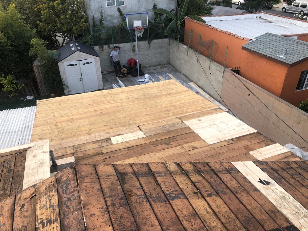 Slide of HUS Roofing