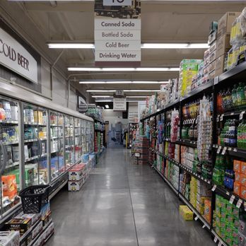 Smart & Final - Beverages aisle - Grocery Near Me - San Diego, California