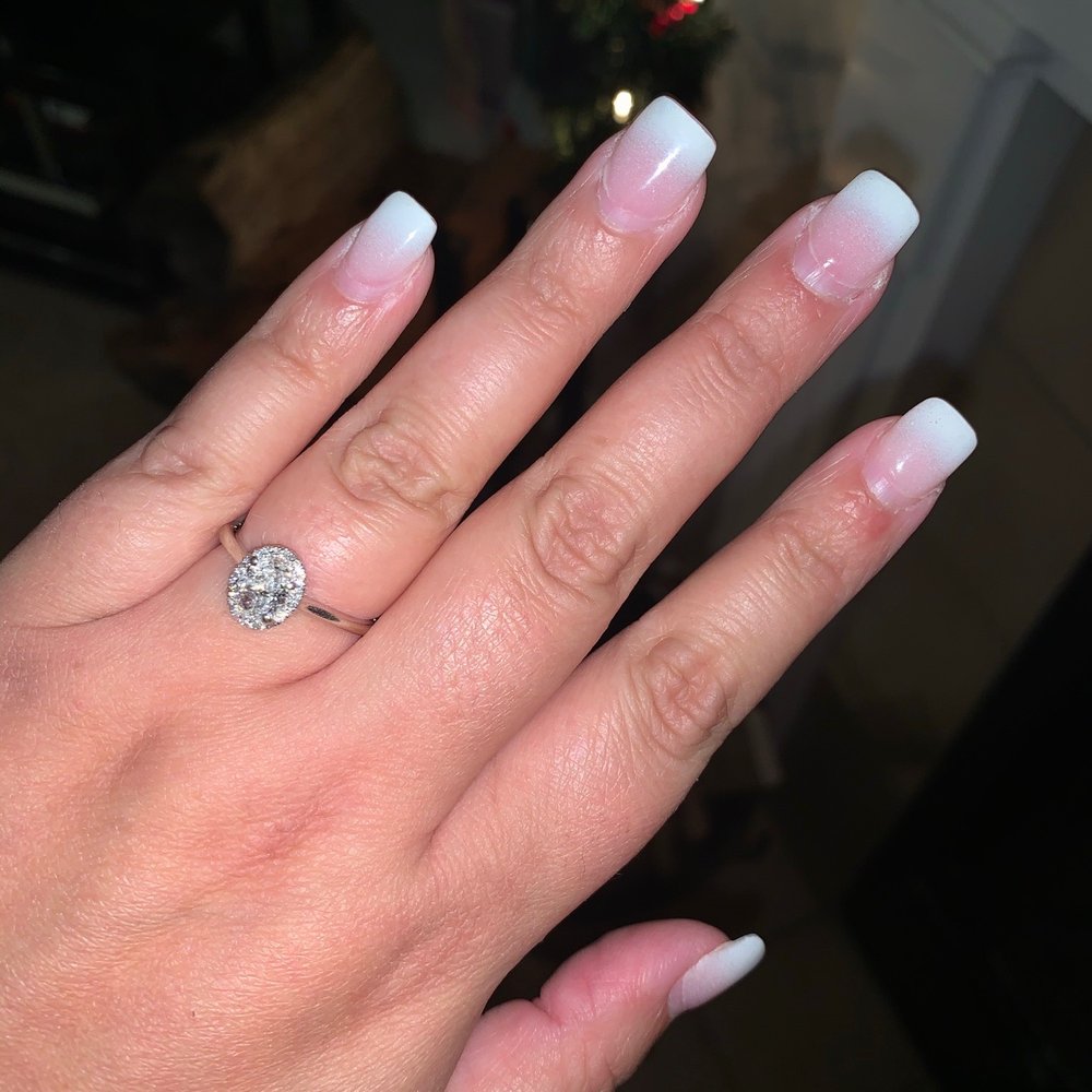 Nails before going to the salon