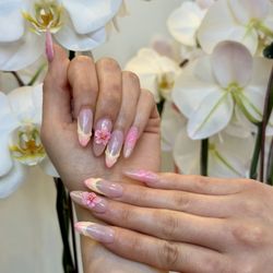 Omni Nails