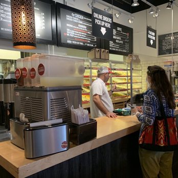 Do-Rite Donuts & Chicken - Me ordering sandwiches on donuts with donuts on the side - Donuts Near Me - Chicago, Illinois