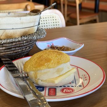 Wonderful Cafe - Pineapple Bun with Butter - Hong Kong Style Cafe Near Me - San Leandro, California Wonderful Cafe - Pineapple Bun with Butter - Hong Kong Style Cafe Near Me - San Leandro, California