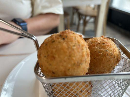 Bonu' Taverna Italiana by null
