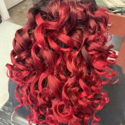 Monicas Hair & Make Up