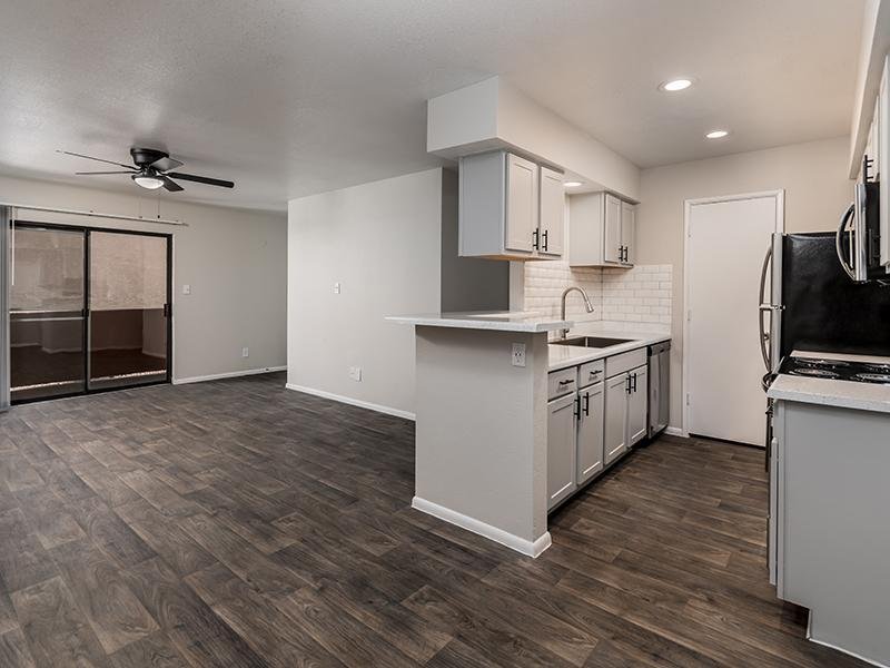 GLENRIDGE APARTMENTS 31 Photos 13610 N 51st Ave, Glendale, Arizona