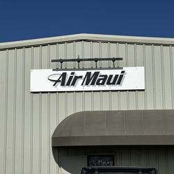 Air Maui Helicopter Tours - Easy to find.