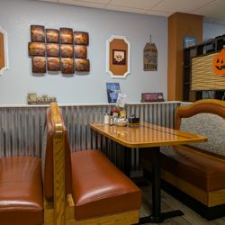 The 520 Cafe - Ambience