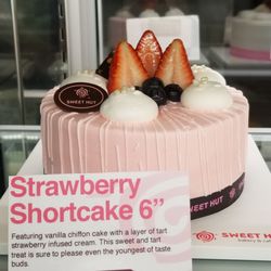 Sweet Hut Bakery & Cafe