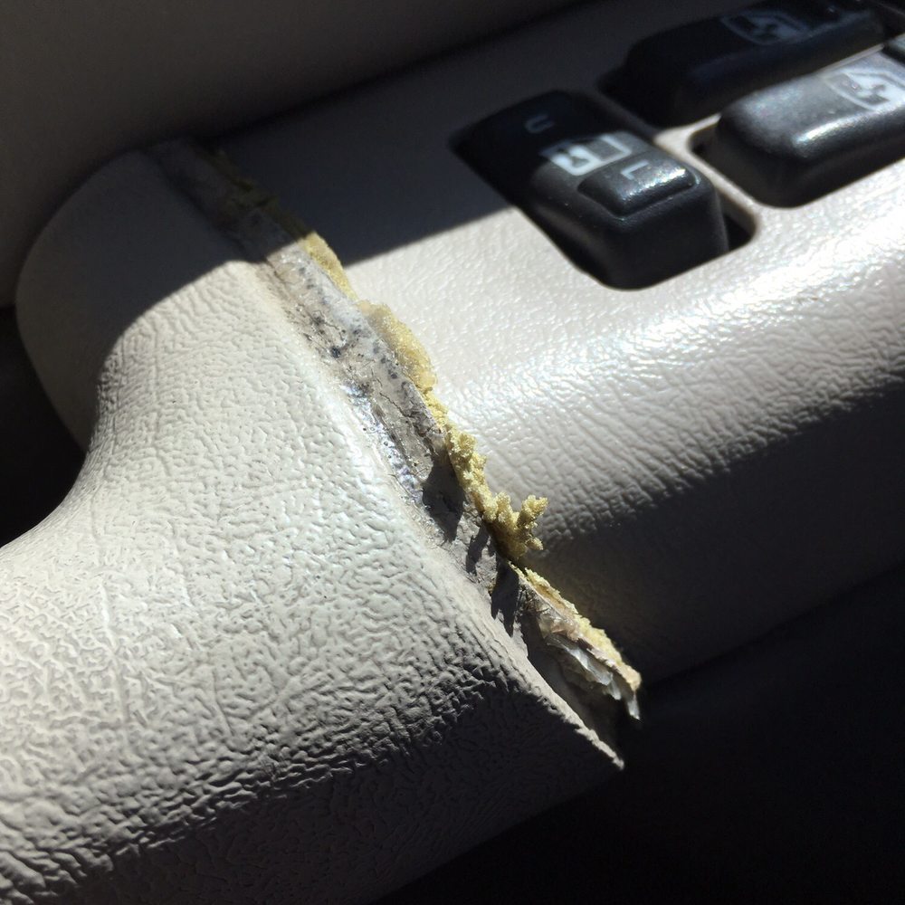 Armrest incorrectly installed. A business should never argue with a costumer.