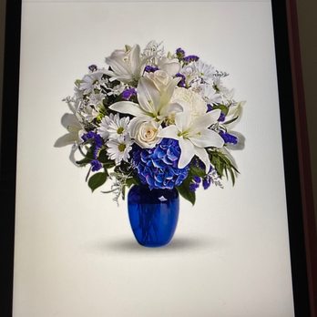 Suzanne's Florist - Florists Near Me - Pasadena, Maryland
