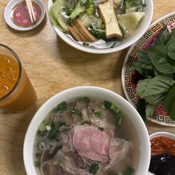 Stadium Pho - Vietnamese Near Me - Honolulu, Hawaii Stadium Pho - Vietnamese Near Me - Honolulu, Hawaii
