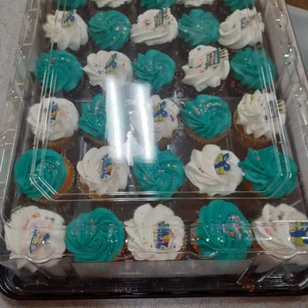 Sam's Club - 30 cupcakes for $14 - Wholesale Stores Near Me - Bowling Green, Kentucky Sam's Club - 30 cupcakes for $14 - Wholesale Stores Near Me - Bowling Green, Kentucky