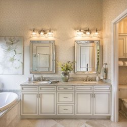 305 Power - Bathroom