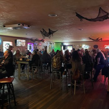 Jen-Jen's Rhythm N Brews - a crowded bar - Bars Near Me - East Berlin, Pennsylvania Jen-Jen's Rhythm N Brews - a crowded bar - Bars Near Me - East Berlin, Pennsylvania