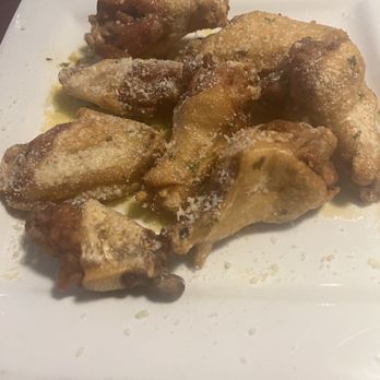 McDill's Irish Pub - Garlic Parmesan wings.... Mediocre at best. - Irish Pub Near Me - Collinsville, Illinois McDill's Irish Pub - Garlic Parmesan wings.... Mediocre at best. - Irish Pub Near Me - Collinsville, Illinois