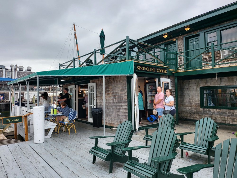 SPRINGLINE COFFEE Updated October 2024 28 Photos & 15 Reviews 33