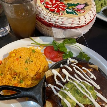 Kie Gol Lanee - Enchiladas de Pollo Aguas Fresca - Mexican Near Me - Chicago, Illinois Kie Gol Lanee - Enchiladas de Pollo Aguas Fresca - Mexican Near Me - Chicago, Illinois