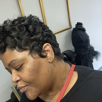 Beauty Secrets Salon Studio - Hair Salons Near Me - Saint Louis, Missouri