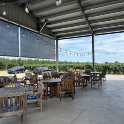 Valley Oak Winery - Outdoor